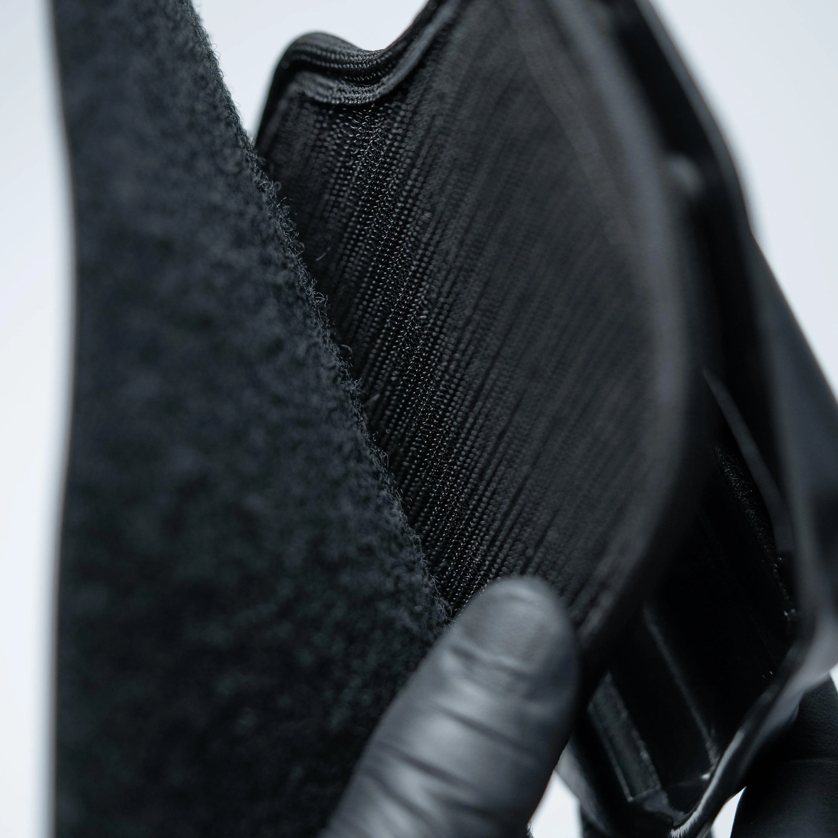 Cloak Hook & Loop Holster for Springfield XDM - Image 3