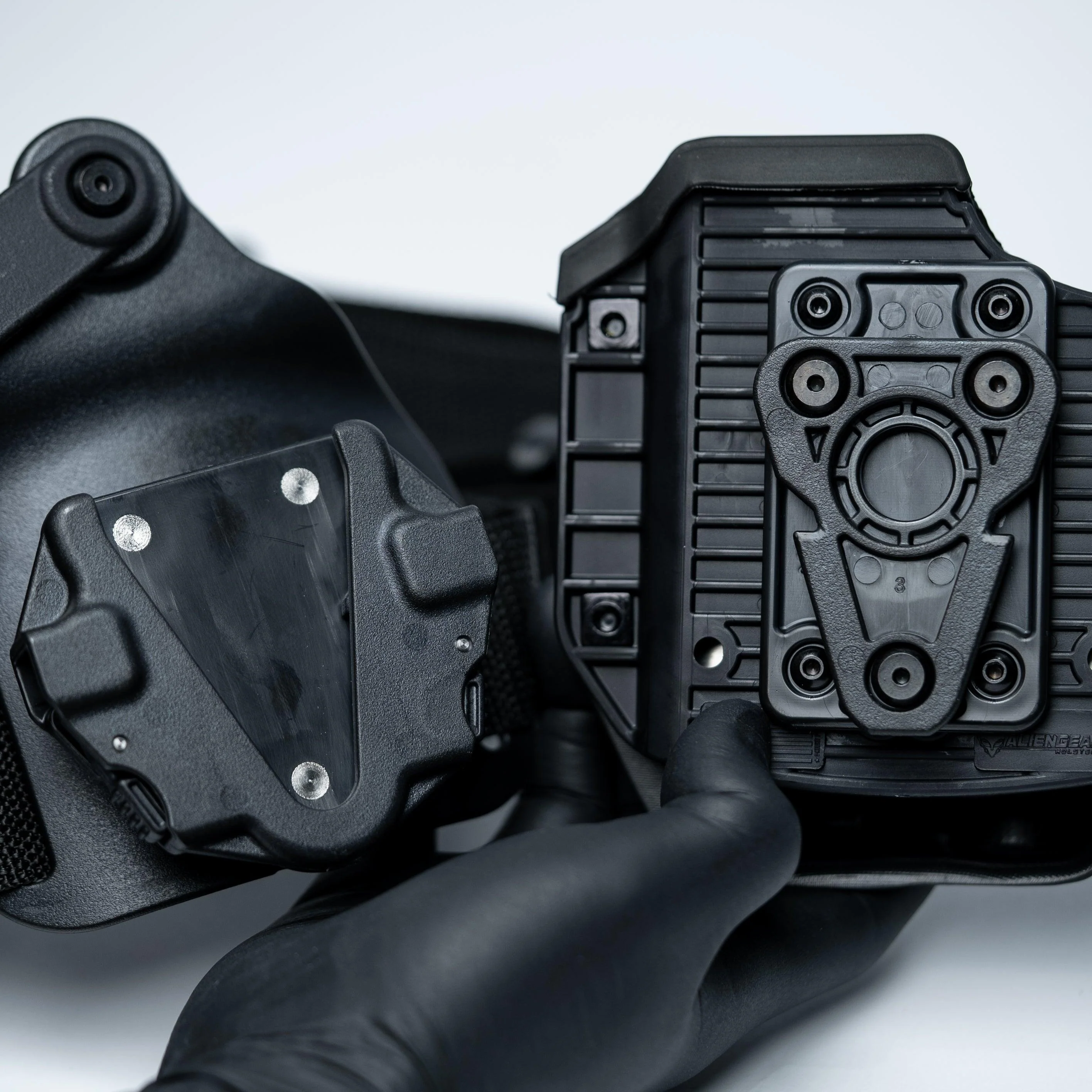 Cloak Swivel Drop Leg Holster for Ruger Security 9 - Image 4