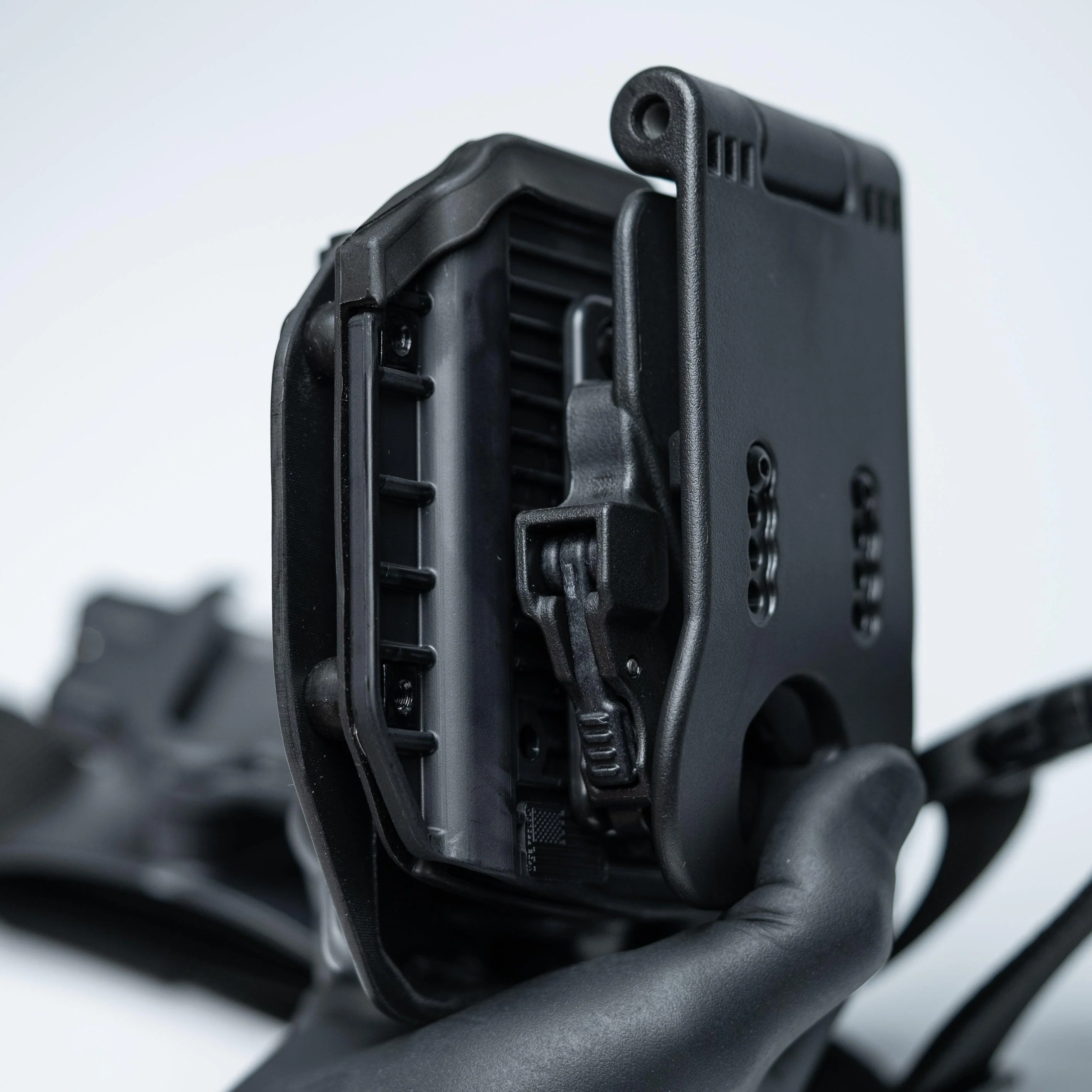 Cloak Swivel Drop Leg Holster for Ruger Security 9 - Image 6